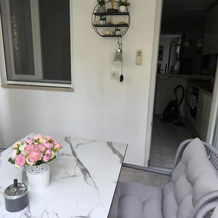 Apartman Robertino 1966 Makarska Exterior photo
