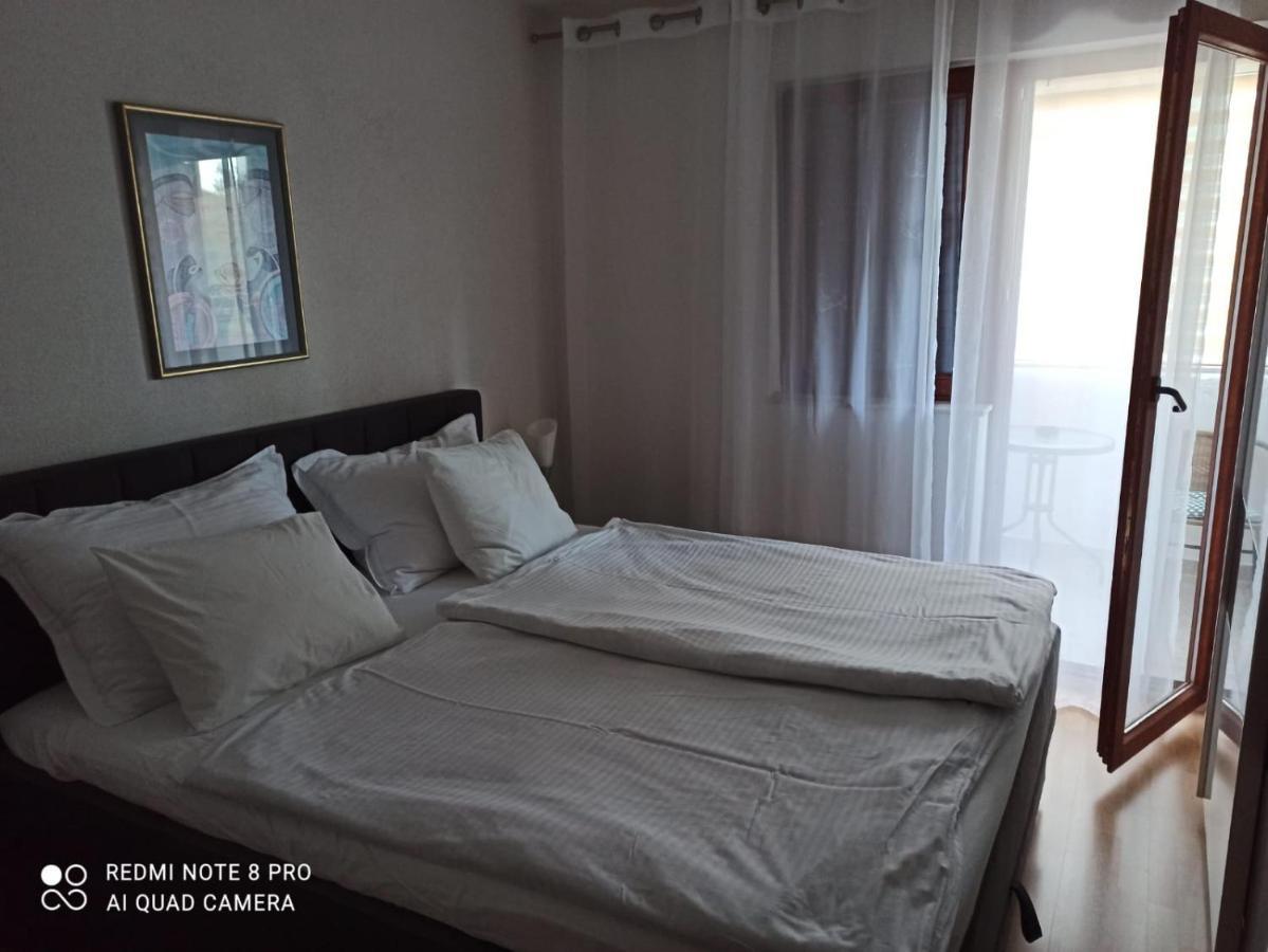 Apartman Robertino 1966 Makarska Exterior photo