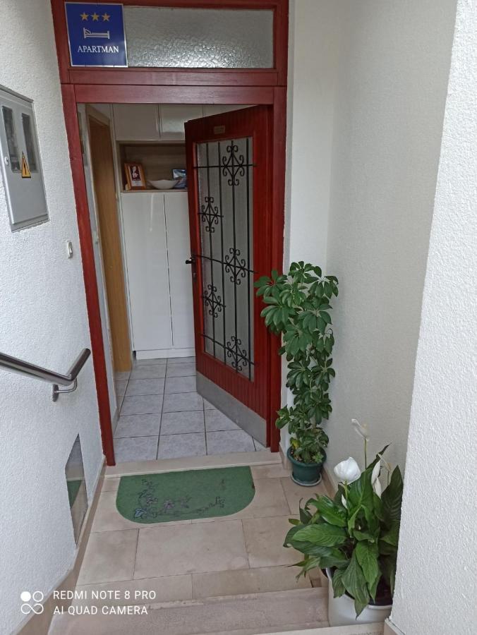 Apartman Robertino 1966 Makarska Exterior photo