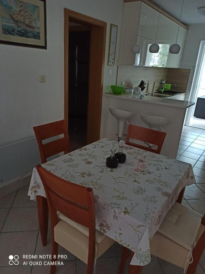 Apartman Robertino 1966 Makarska Exterior photo
